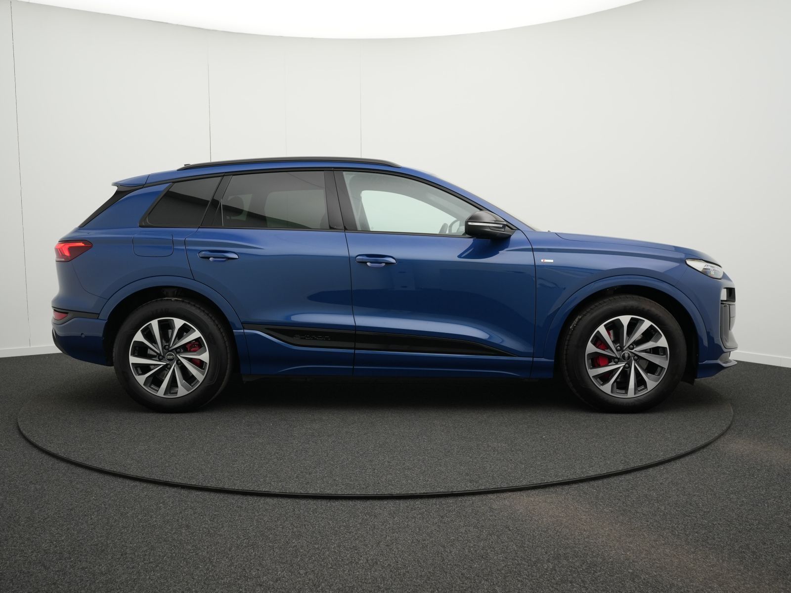 Audi Q6 e-tron - Bild 15
