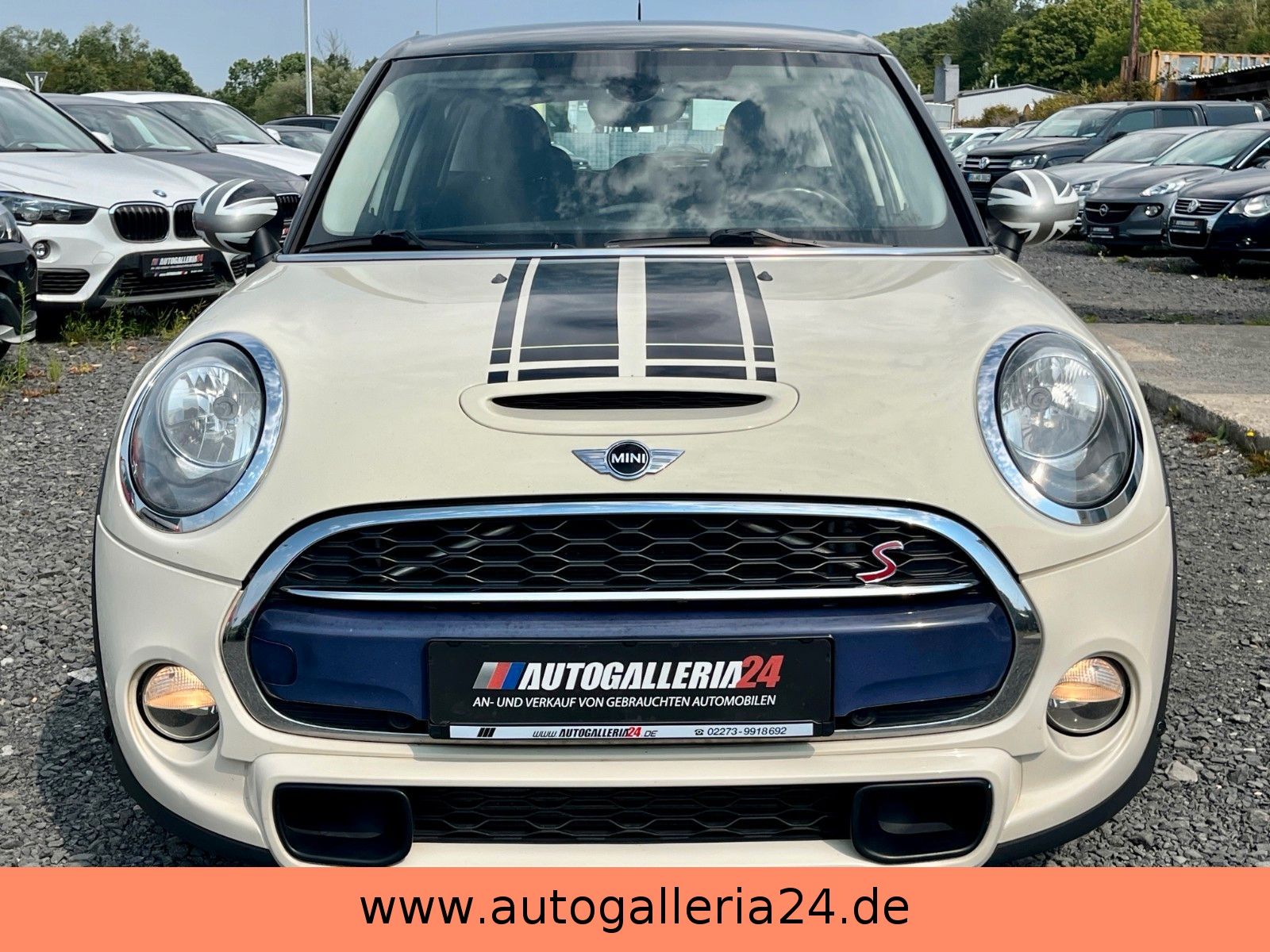Fahrzeugabbildung MINI Cooper SD Aut. JCW Lenkrad PDC Kamera SPORTSITZE