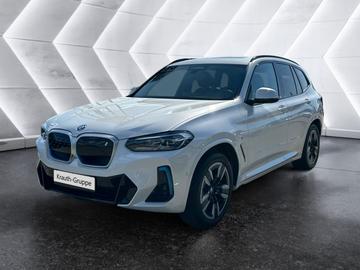 صورة 1 لـ 2024 BMW IX3