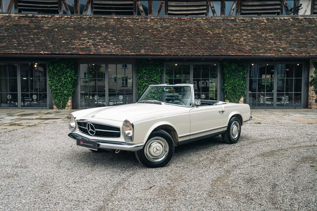 Mercedes-Benz 230 SL Pagode ungeschw. Karosserie - einmalig