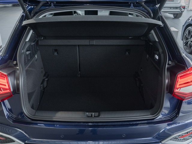Q2 advanced 35 TFSI MATRIX+RFK+AHK