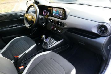 Fahrzeugabbildung Hyundai i10 Trend #Sitz/Lenkradheizung#Apple Car Play