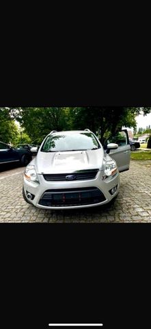 Ford Kuga 2,0TDCi 4x4 103kW Champions Edition