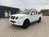 Nissan Navara Pickup Double Cab LE 3.0 V6 dCi 4x4 LB - Nissan in Bremen