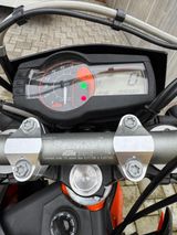KTM Enduro / SMC 690 R - KTM ENDURO 690 R