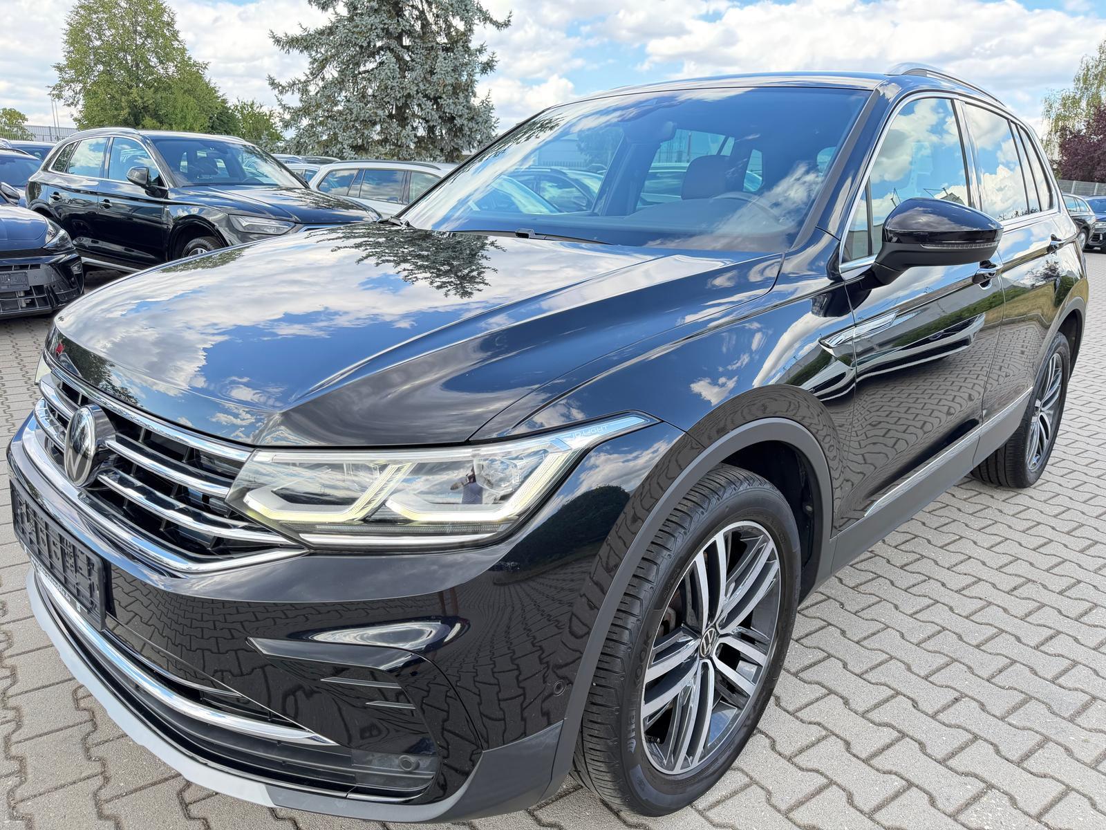 Volkswagen Tiguan 2.0TSI Elegance 4Mot Matrix Leder 360°AHK