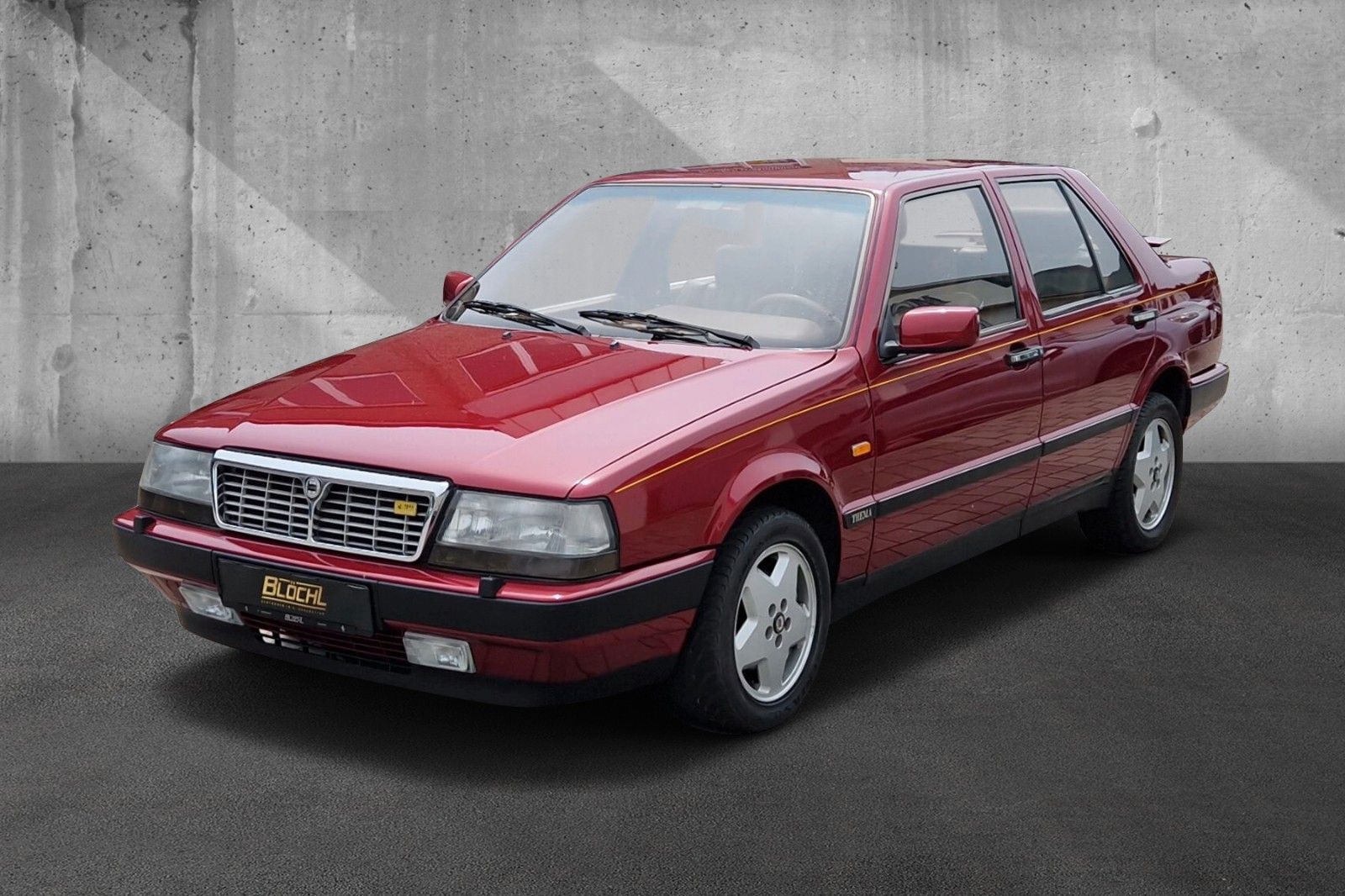 Fahrzeugabbildung Lancia Thema 8.32 | Ferrari Motor | Sehr guter Zustand