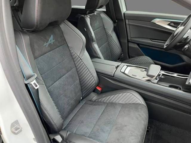 Fahrzeugabbildung Renault Rafale Esprit Alpine E-Tech Full Hybrid 200