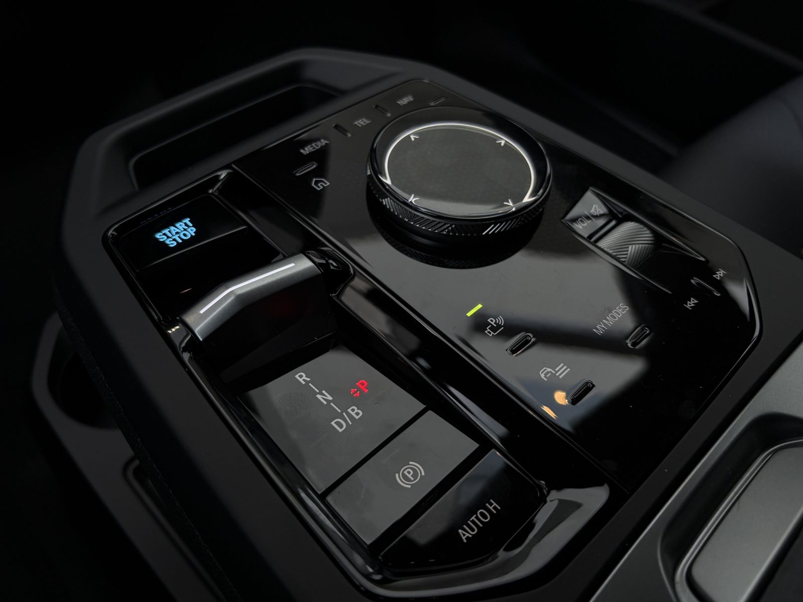 BMW iX - Bild 13
