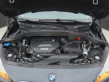 Fahrzeugabbildung BMW 216i Active Tourer Advantage Klima Einparkhilfe