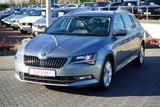 Skoda Superb Combi 1.8 TSI Style Xenon Navi ACC DAB - Skoda Superb mit Benzin-Antrieb: Kombi, 1.8