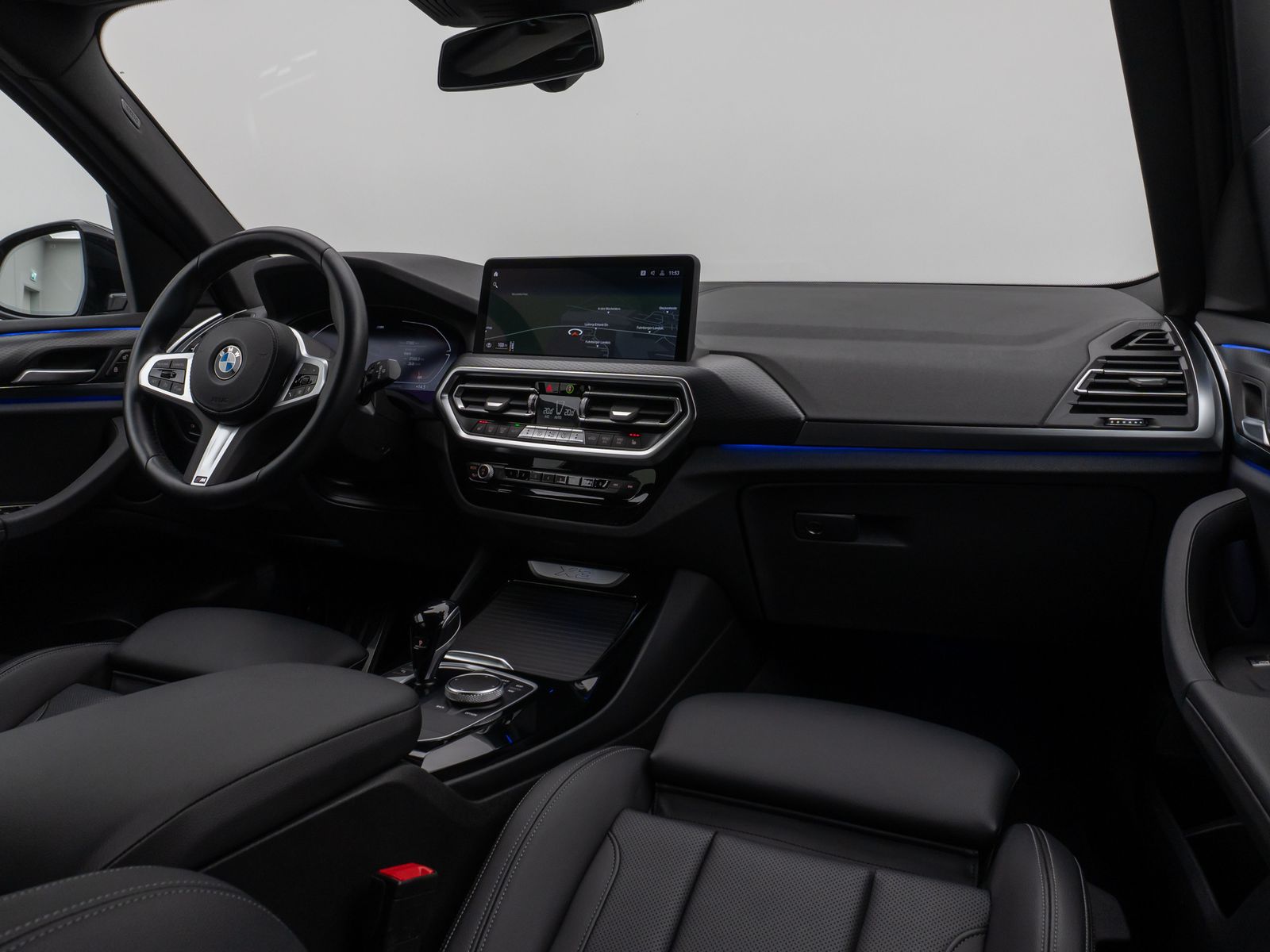 Fahrzeugabbildung BMW X3 xD20i M Sport Kamera DAB CockPitPro Komfort