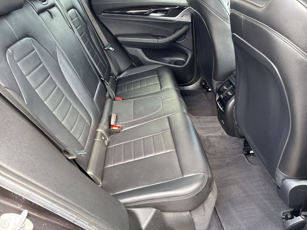BMW X3 xDrive20i Park-Assistent AHK ACC Lenkradheizu foto 13
