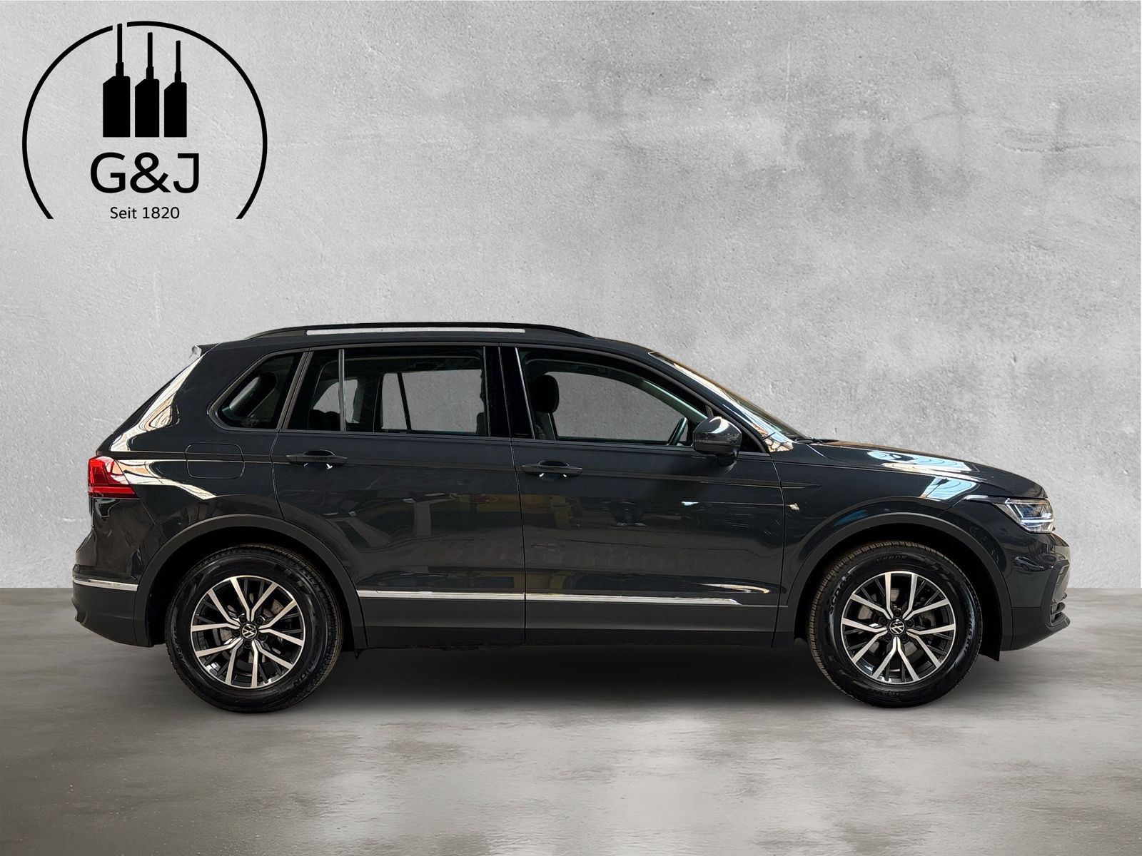 Fahrzeugabbildung Volkswagen Tiguan Life 2.0 TDI DSG AHK App-Connect RFK