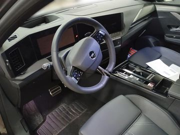 Fotografie 8 des Opel Astra L ST Ultimate Automatik Leder Schiebedach