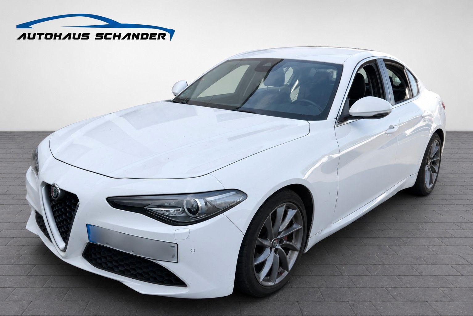 Gebrauchtwagen Alfa Romeo Giulia Giulia 2.2 JTDM Super*Leder*Bi-Xenon* in Osterhofen