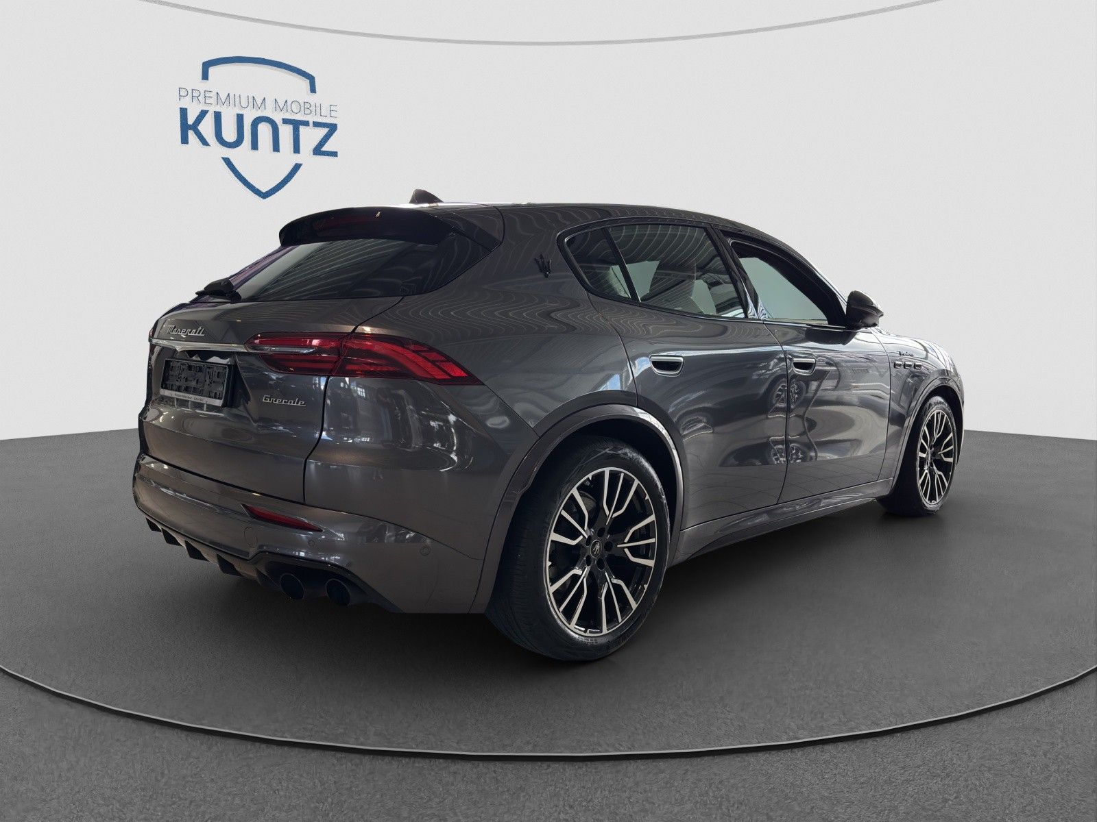 Maserati Grecale 243 kW 2.0 Mild-Hybrid AWD Modena Fahrer foto 5