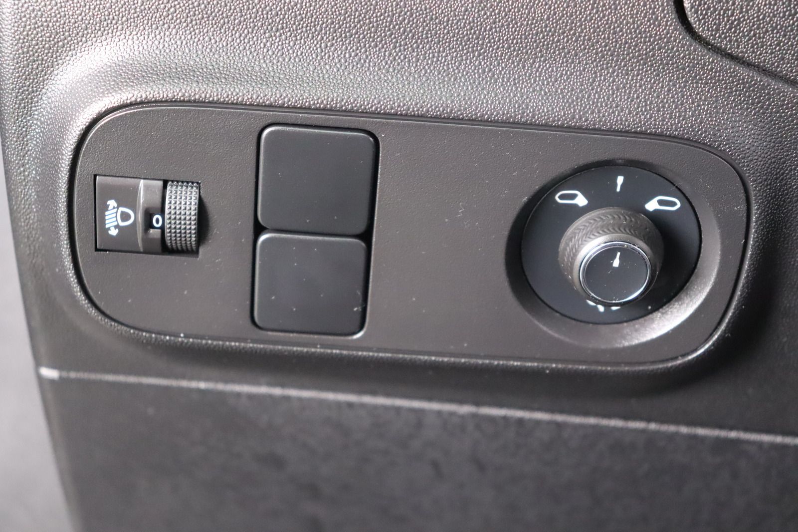 Fahrzeugabbildung Citroën C3 C-Series * LED * Navi * HU/AU neu * 1.Hand