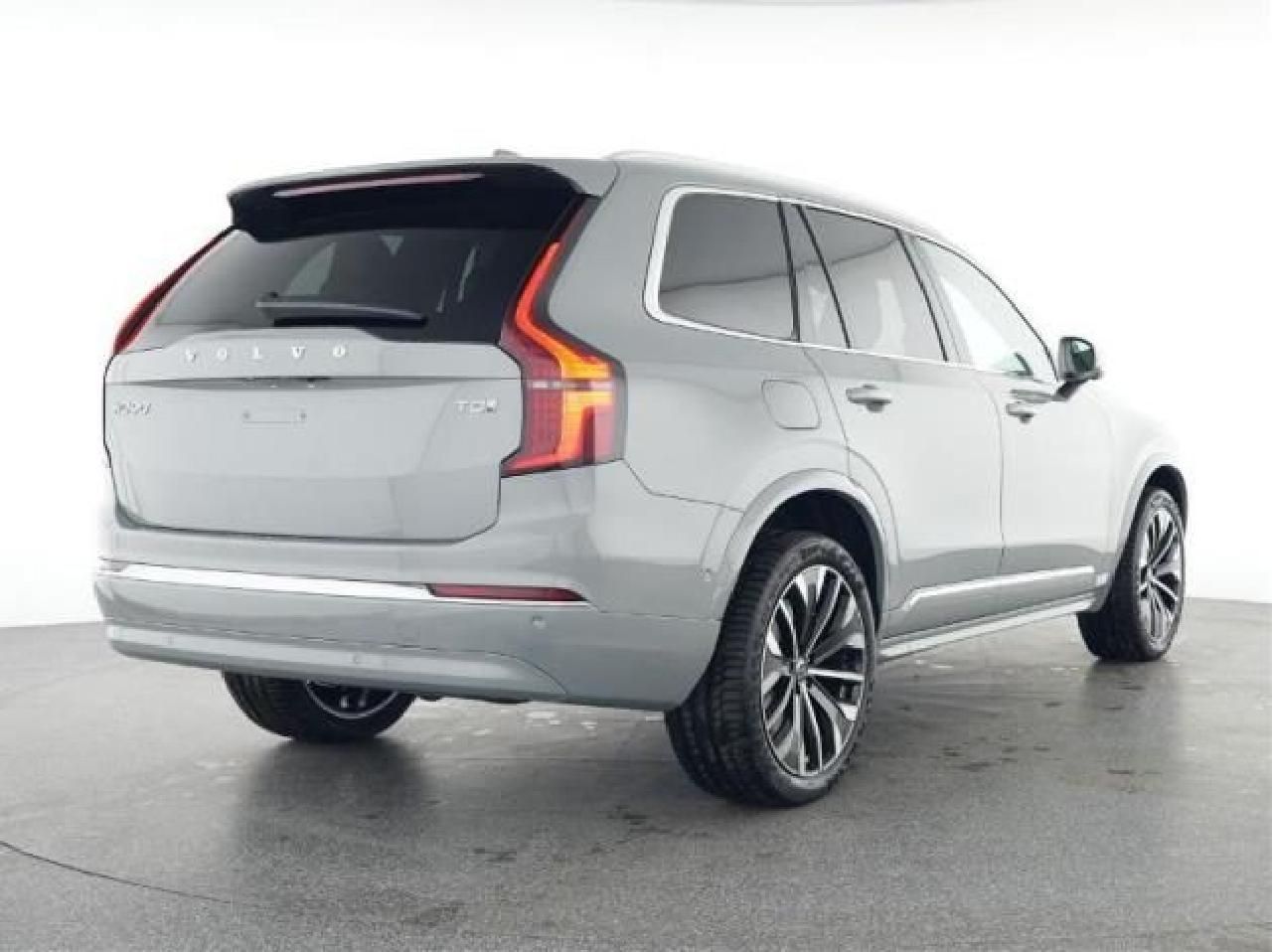 Fahrzeugabbildung Volvo XC90 T8 AWD Plus Bright Plug-In Hybrid Facelift