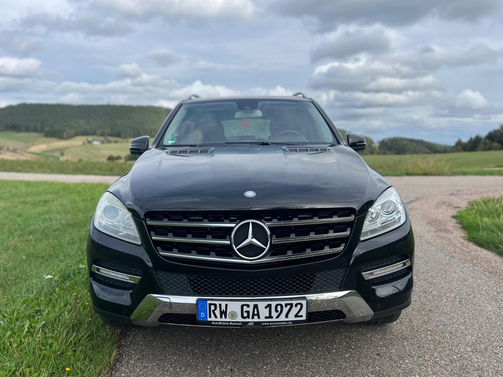 Mercedes-Benz MErcedes ML350 CDI 4 MAtic,Airmatic,AHK, Webasto