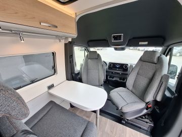 HYMER  ERIBA  HYMERCAR Free S 600 Lithium LED Distronic AHK 360°
