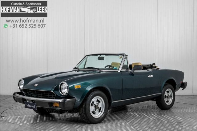 Fiat 124 Spider 2000 .