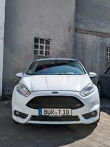 Ford Fiesta 1,6 EcoBoost ST Leder-Sport-Paket ST ... - Ford Fiesta mit Benzin-Antrieb: Leder, Kleinwagen, 1.6