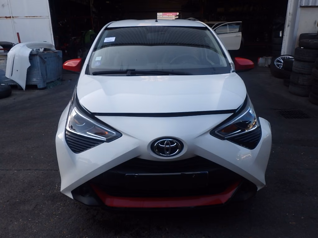 Toyota Aygo (X) 1,0-l-VVT-i x-play