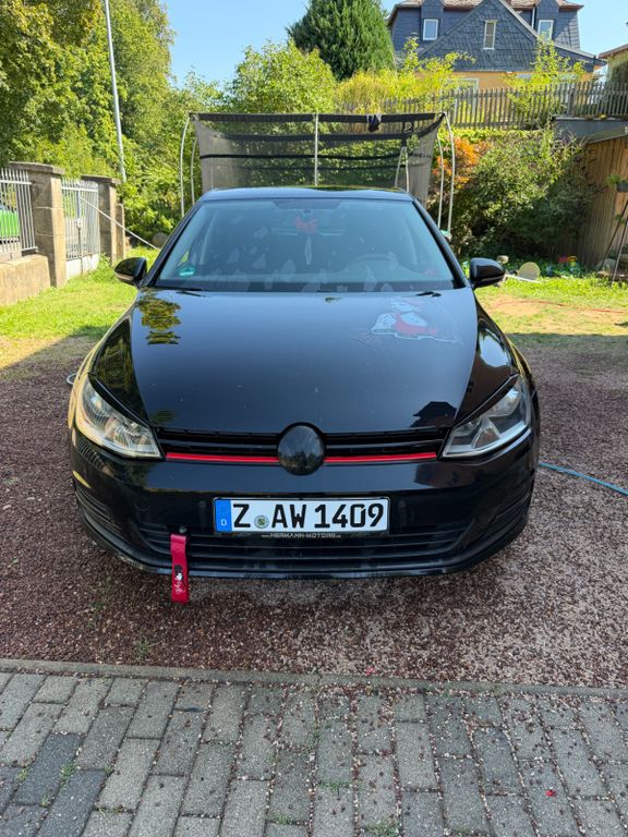 Image of Volkswagen Golf
