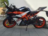 KTM RC 390 - KTM RC