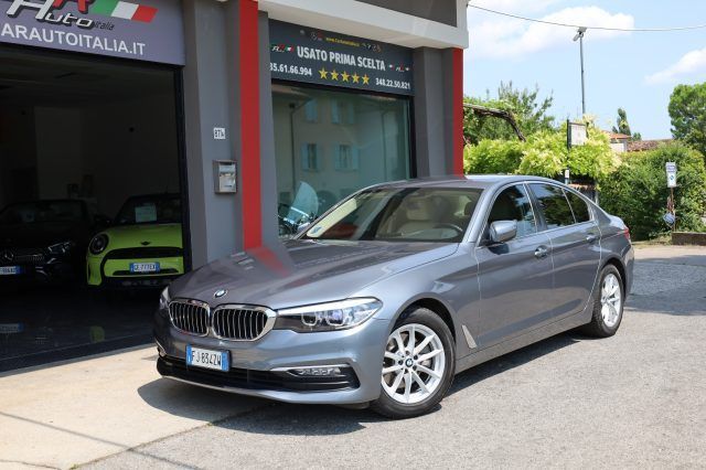 BMW 520 d xDrive Berlina 190CV Automatica Navi P