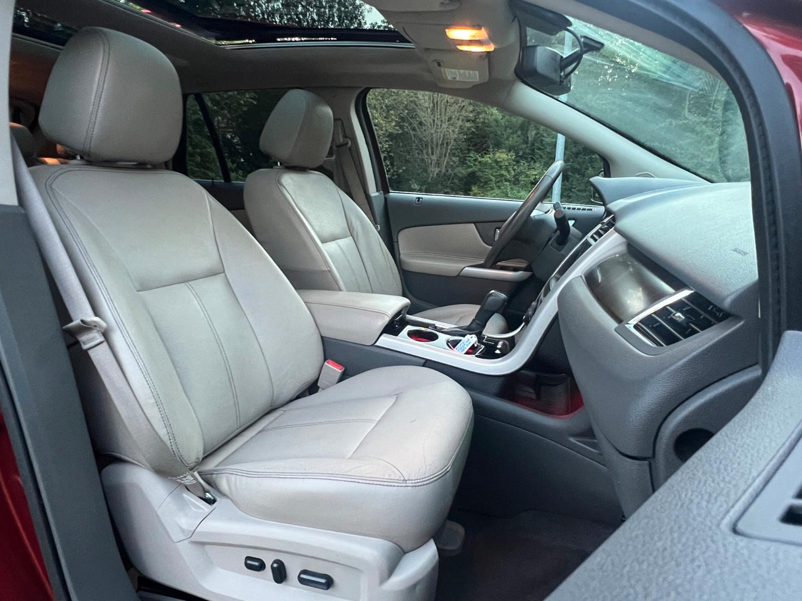 Ford Edge LTD 3.5L AWD *Vollausstattung*Pano*Kamera!