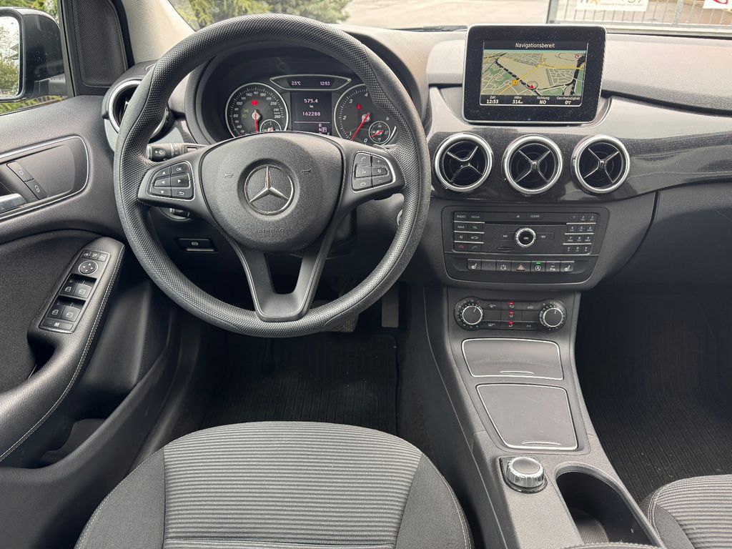 MERCEDES-BENZ B 200d Autom.*XENON*NAVI* MERCEDES-BENZ B 200d Autom.*XENON*NAVI*
