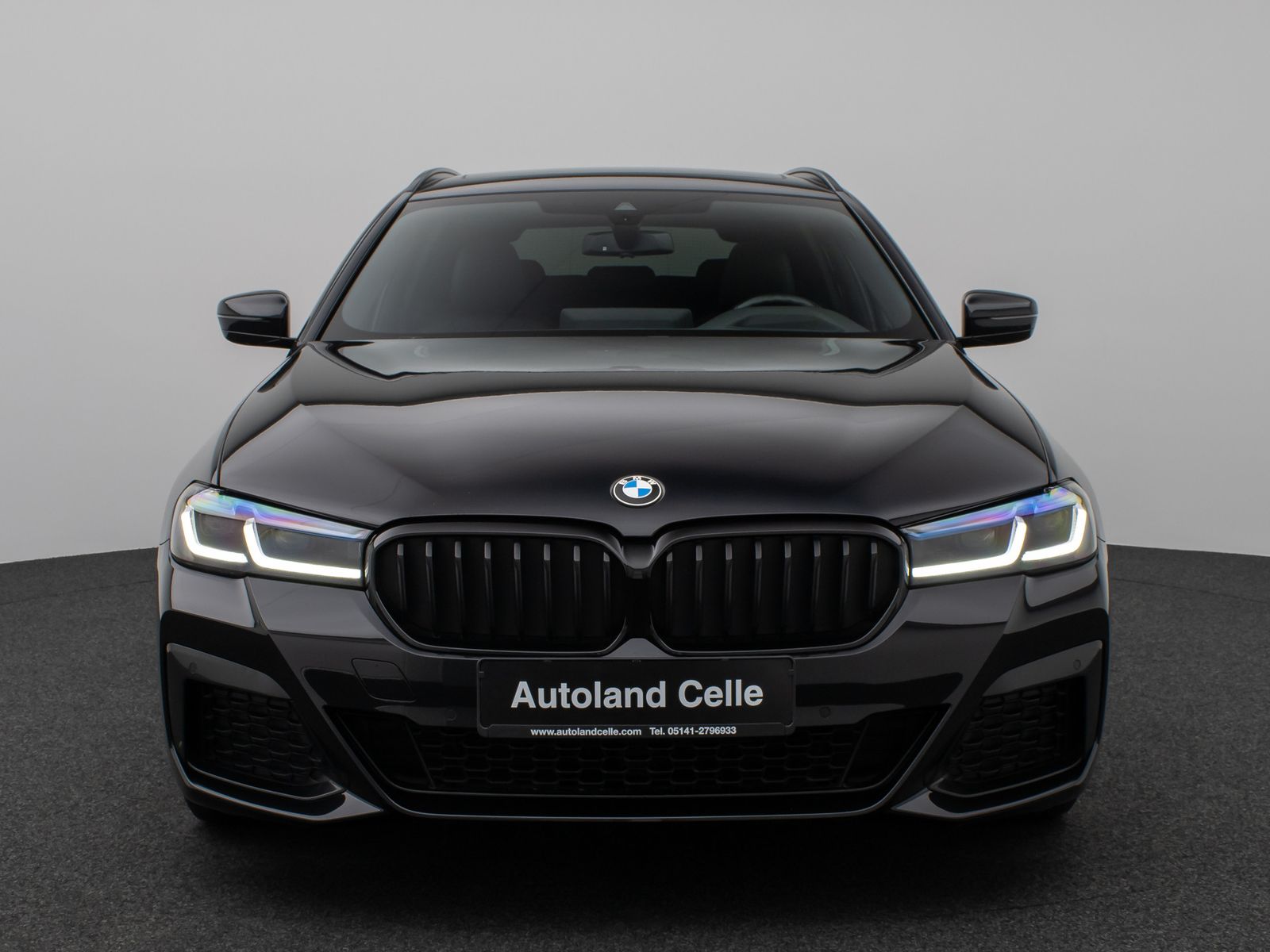 Fahrzeugabbildung BMW 530d M Sport Panorama Kamera Laser HUD DAB HiFi