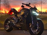 Ducati Streetfighter V2 - 2023 - Storm Green - Offers matching your search criteria