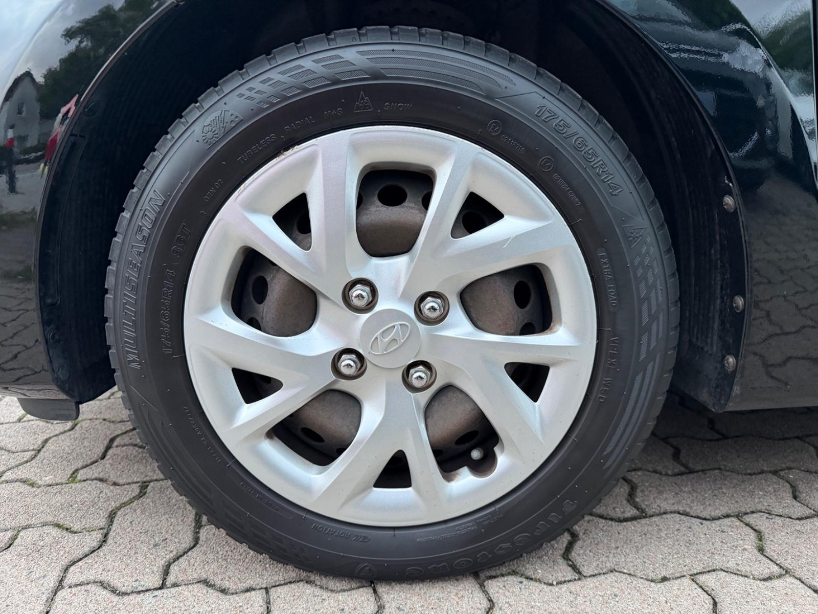 Hyundai i10 Select/Klimaanlage/EURO-6
