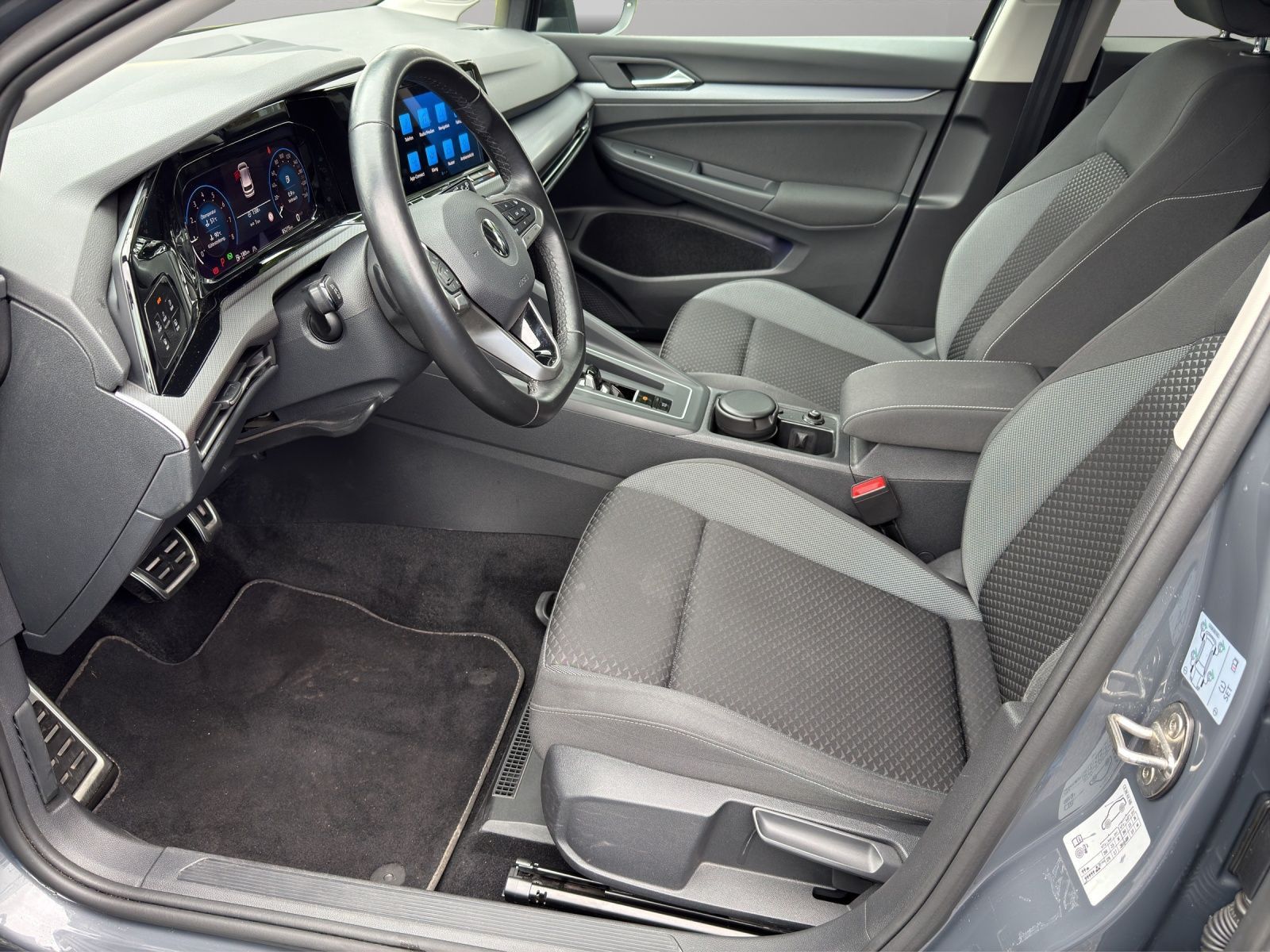 Volkswagen Golf - Bild 9