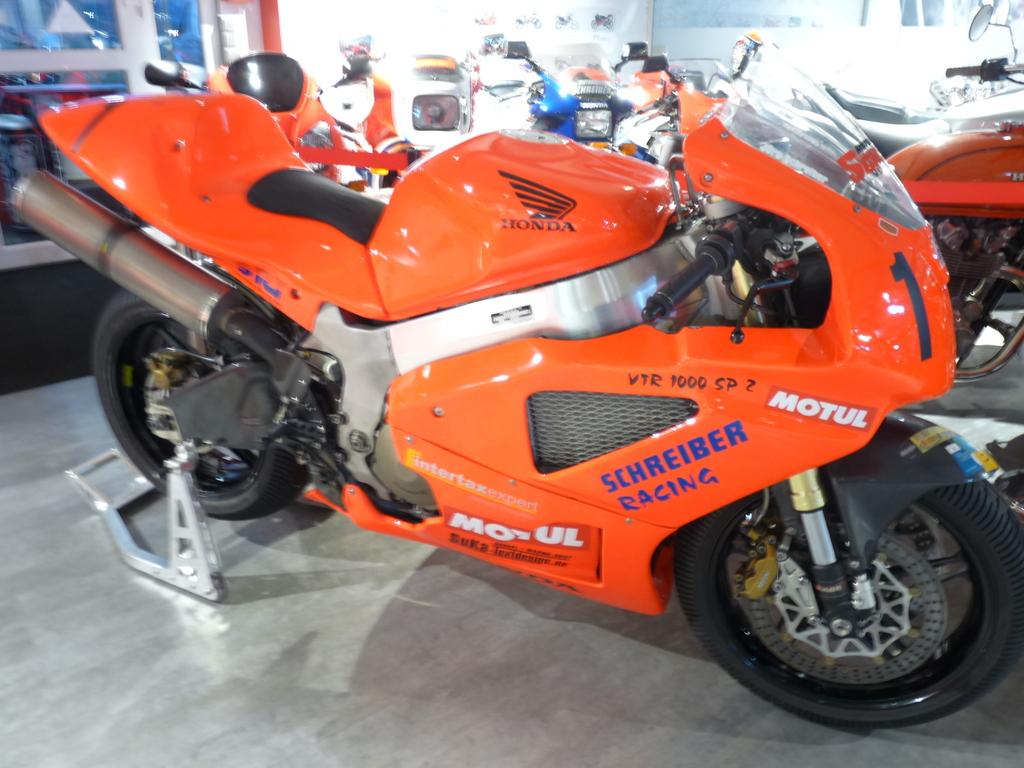 Honda VTR1000 SP2  Rennstrecke SP2 Racer