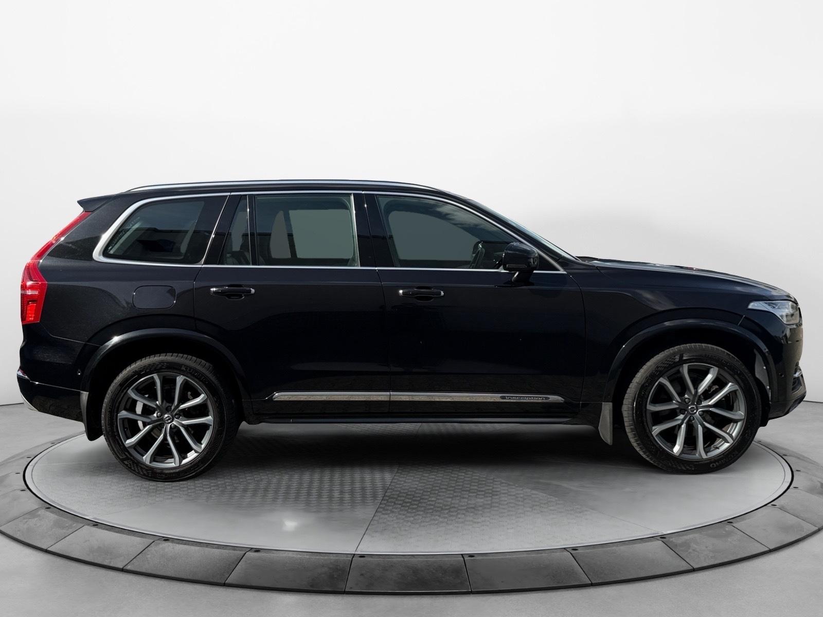 Volvo XC90 Inscription AWD KAM Schiebedach Memory LED