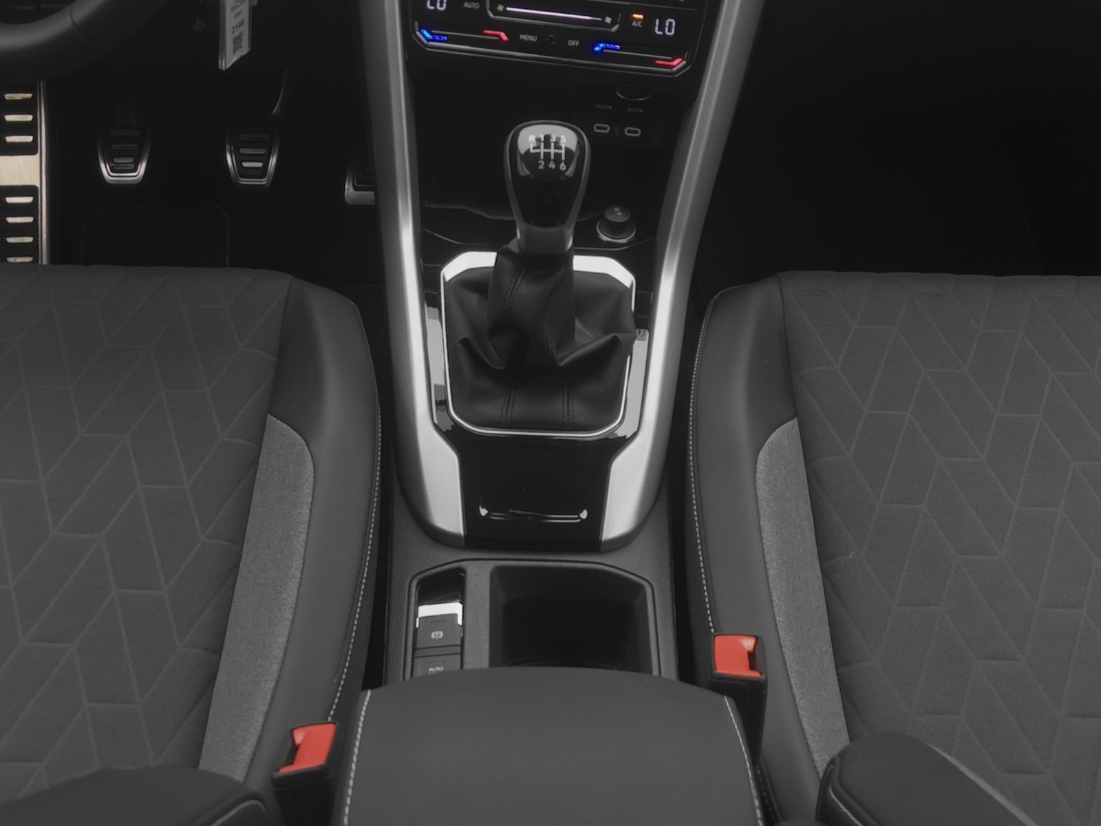 Volkswagen T-Roc - Bild 16
