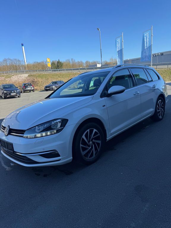 Image of Volkswagen Golf