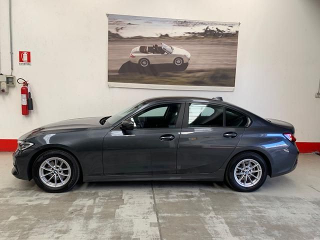 BMW 320 d 48V Business Advantage AUTOM.