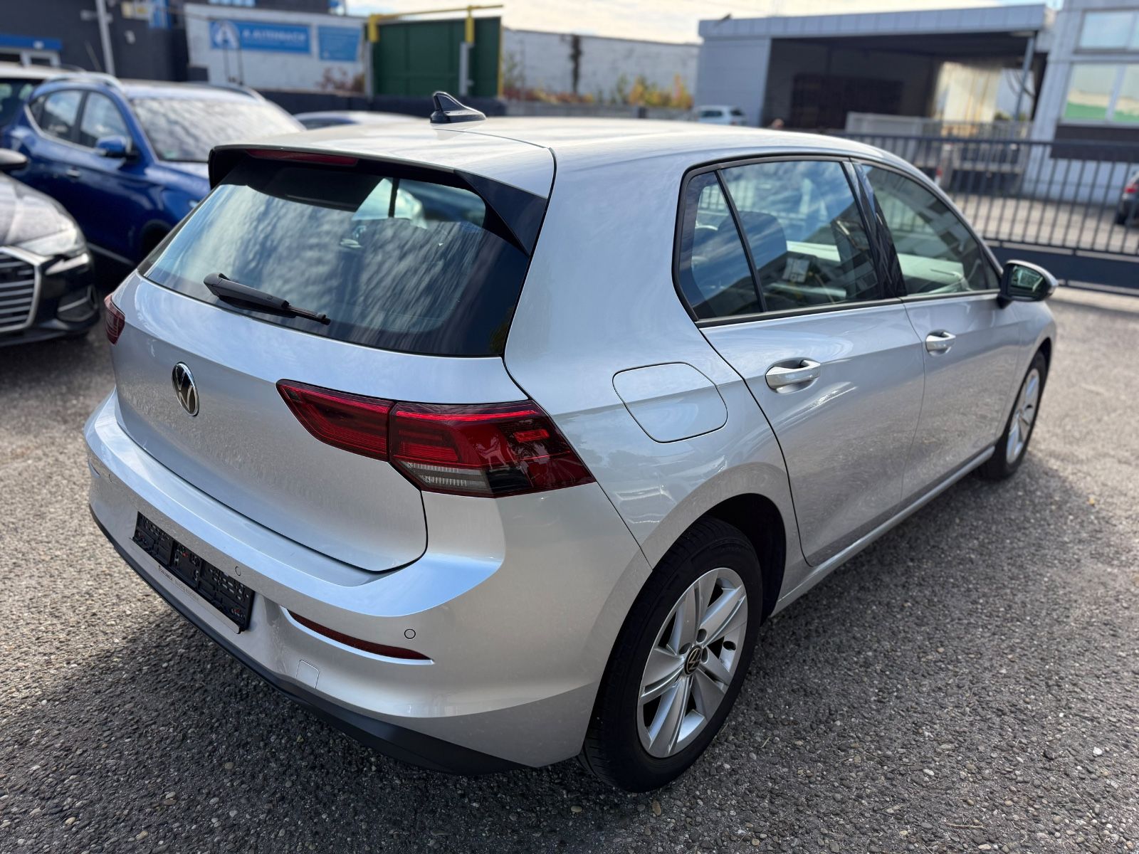 Volkswagen Golf VIII Lim. 2.0TDI DSG Life/Virtual/12900nett imagem 3