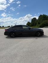 BMW 330i M Sport Automatic M Sport - BMW 330 Gebrauchtwagen in München