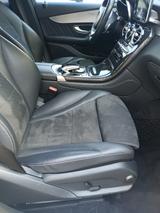 Mercedes-Benz GLC 250 4MATIC Autom. - - weiße Mercedes-Benz GLC-Klasse