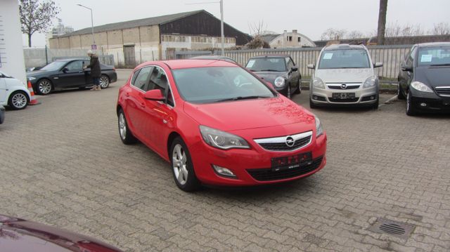 Opel Astra Sport CDTI 1.7 8 fach bereift/Eur5/Xenon