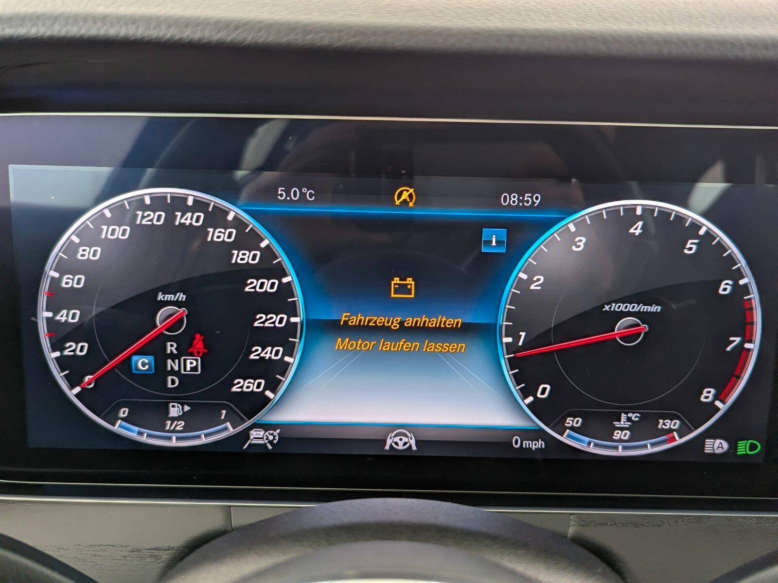 Mercedes-Benz E 200 T Exclusive 4Matic LED+NAVI+ACC+eSitz.