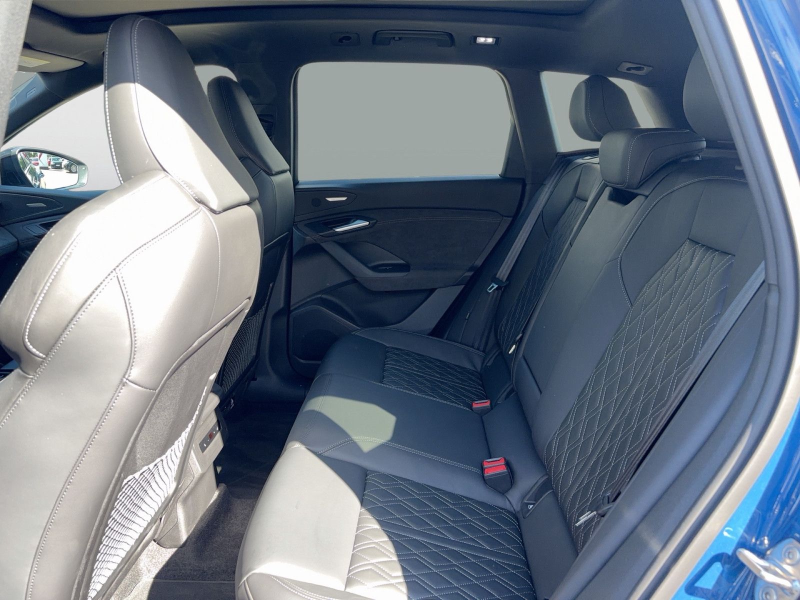 Audi SQ6 e-tron - Bild 12
