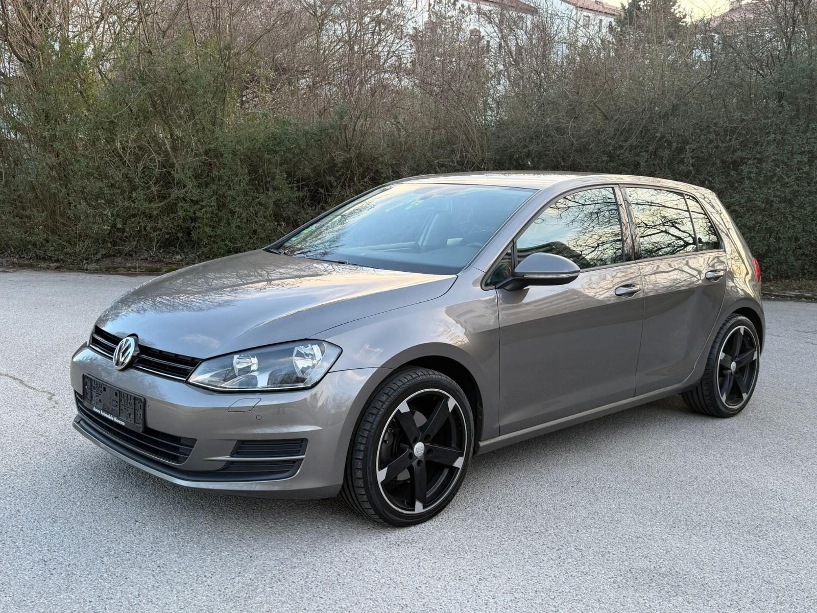 Volkswagen Golf 2.0 TDI DSG BMT Highline Automatik PDC