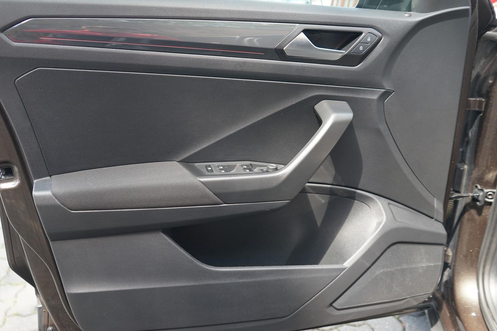 Volkswagen T-Roc 1.5 TSI DSG Sport LED Navi ACC AHK PDC, миниатюра 24